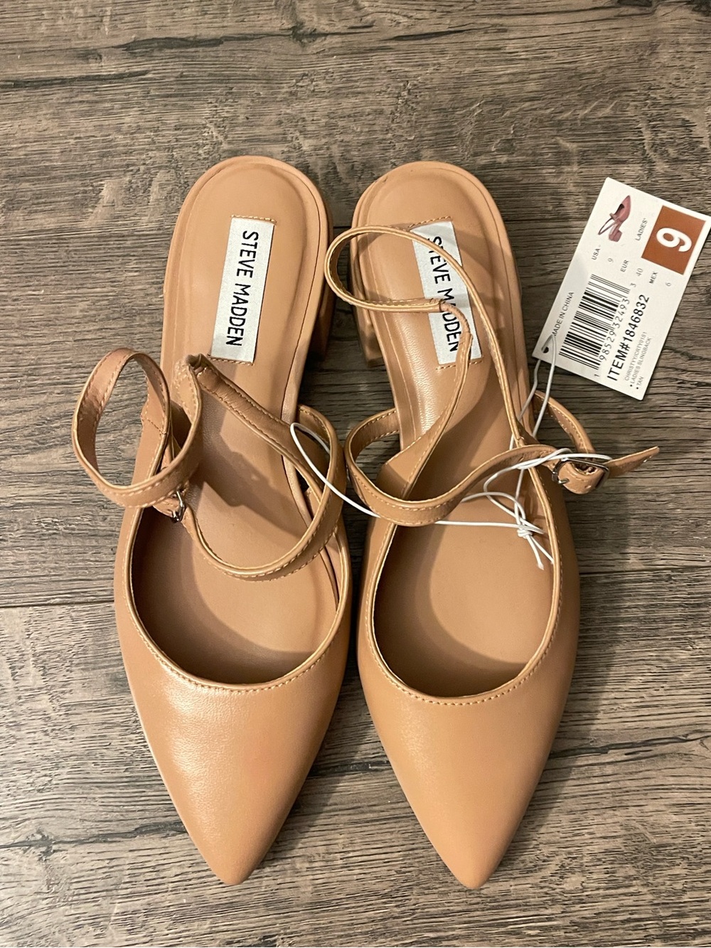 Steve Madden Nude/Tan Pointed Toe Ankle Strap Flats